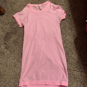 Lululemon Swiftly Tech Short Sleeve